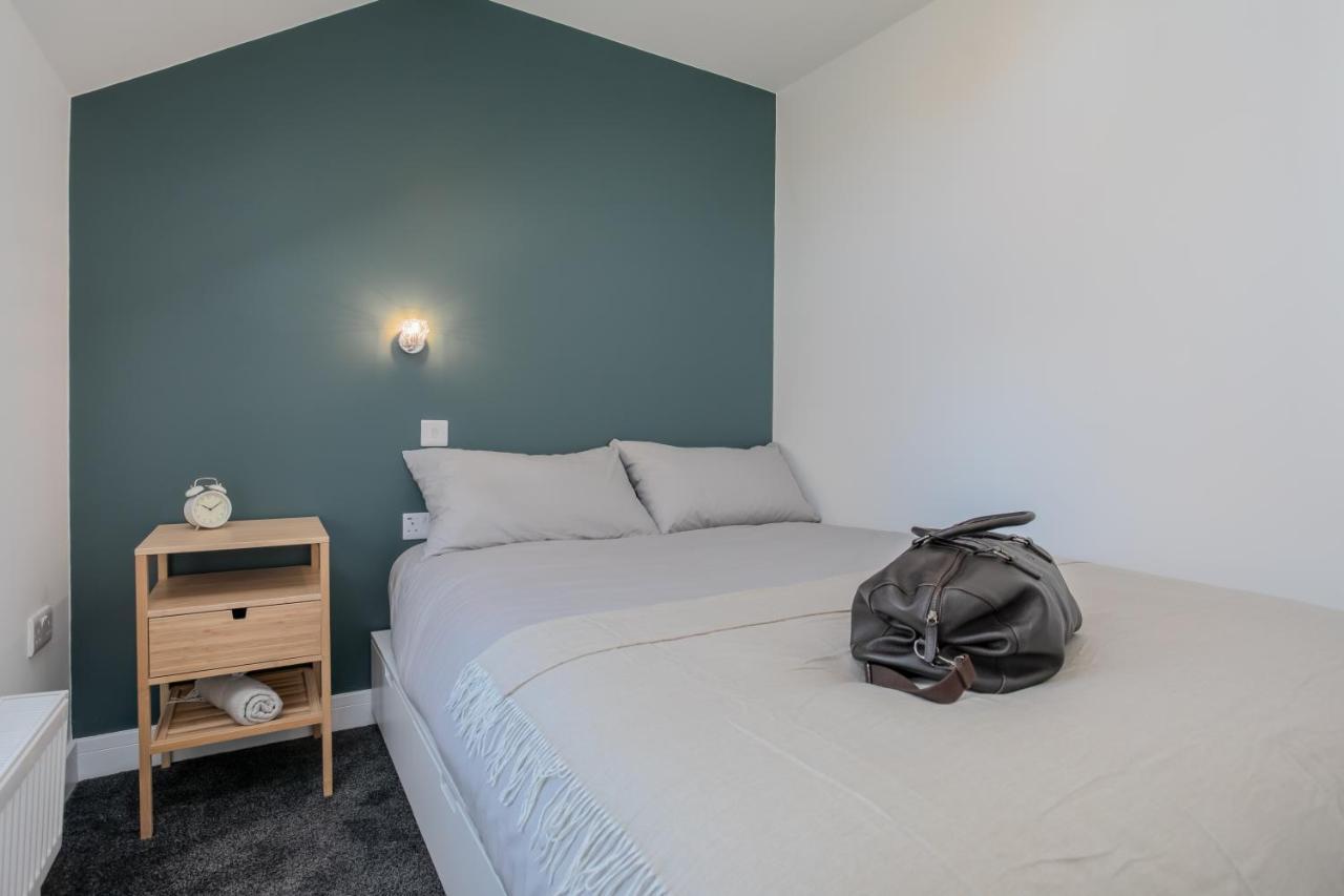 Apartment Capital East